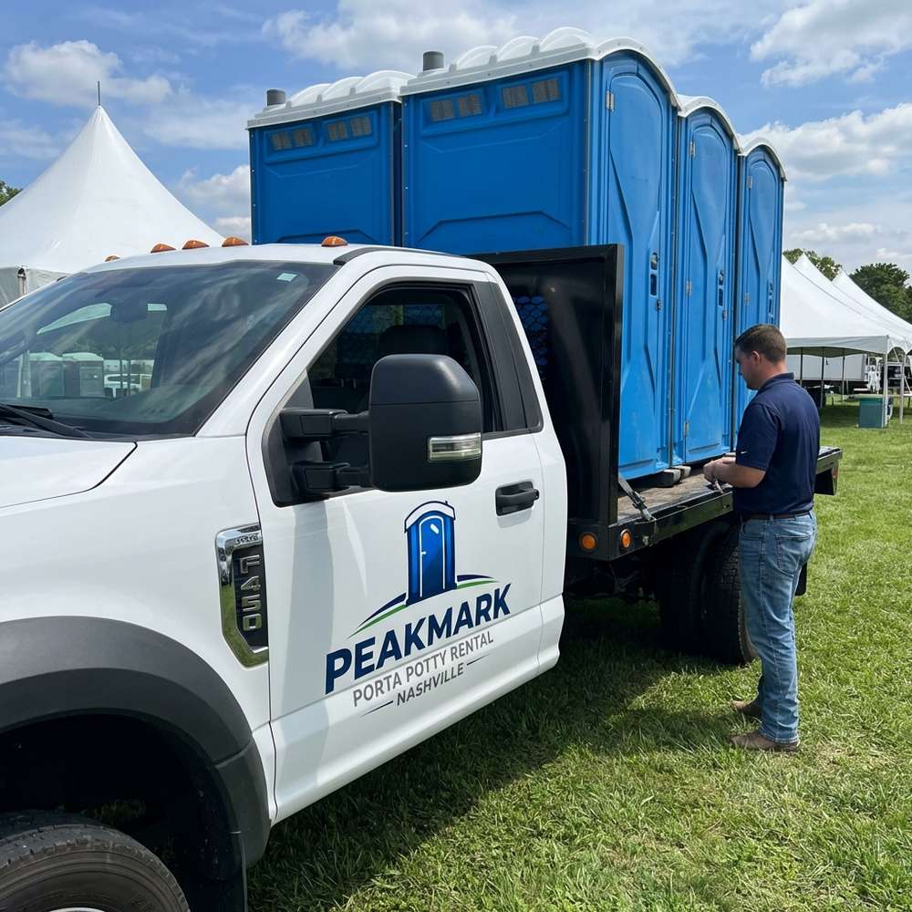 Peakmark Porta Potty Rental Nashville delivery truck